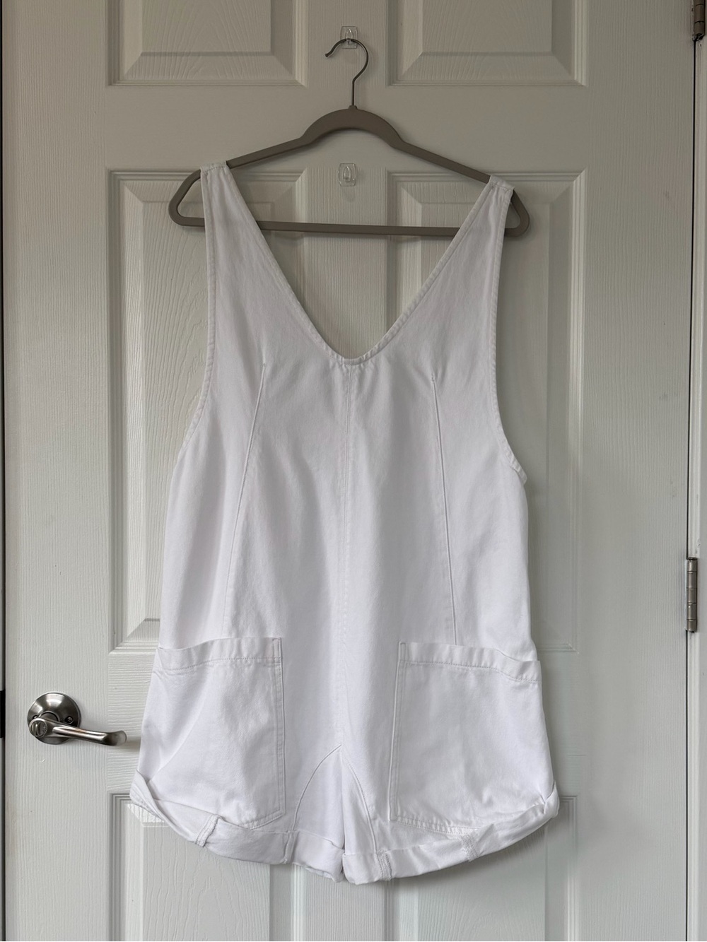 Free People High Roller Shortalls in Optic White Cotton - Picture 4 of 10